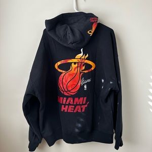 NWT Hollister Hoodie Men’s XL Black Miami Heat NBA
